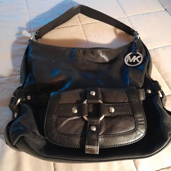 Michael Kors Slouch Bag - Picture 1 of 8